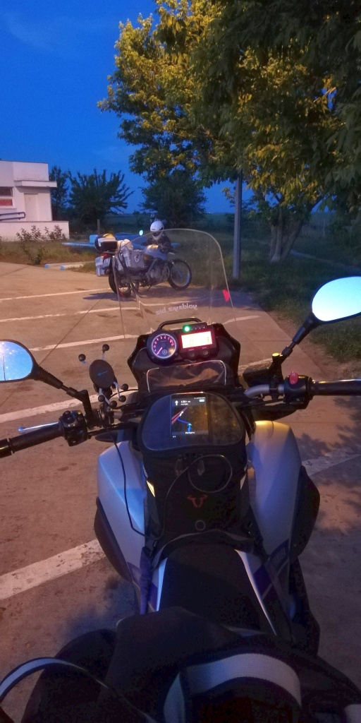 Dinner Break Romania 02