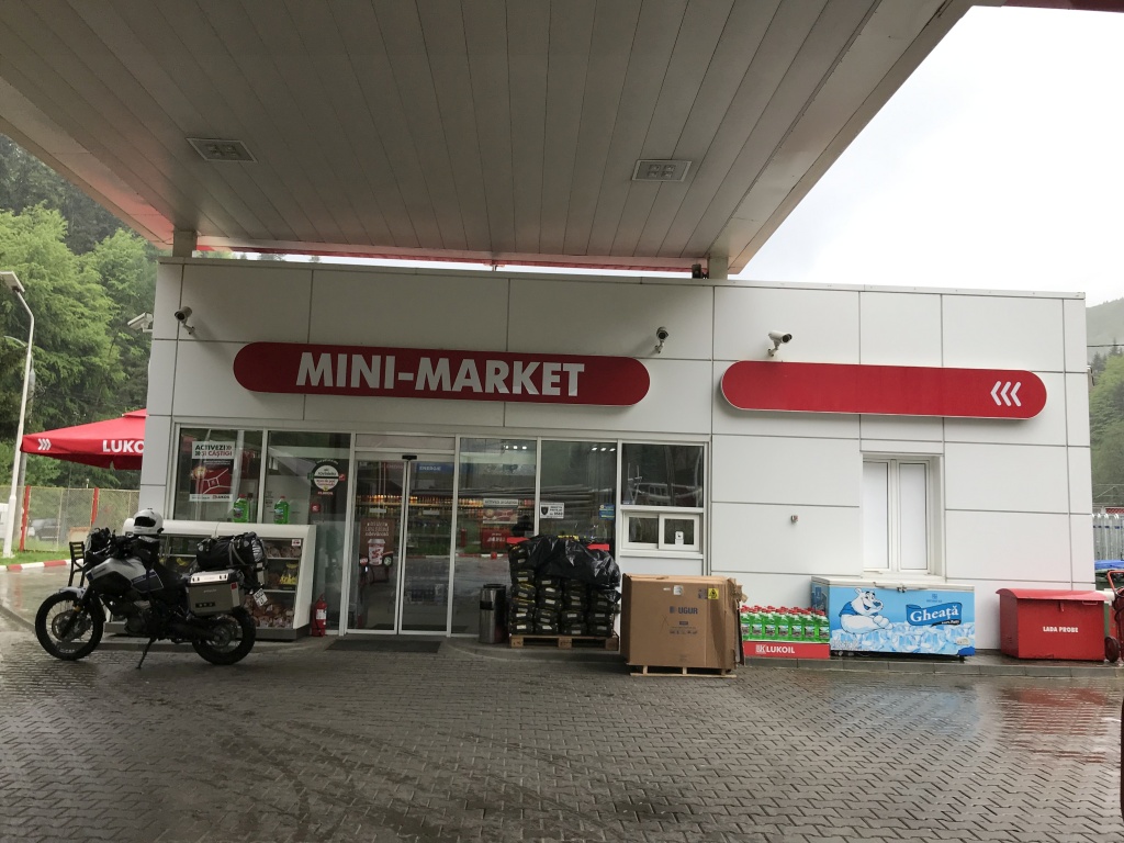 Lukoil Azuga Romania 01